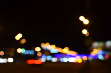 Bulanık soyut ışıklar gece şehrin arka planı