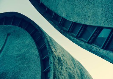 Kyiv Krematoryum ön cephe detayları, Baikove Mezarlığı