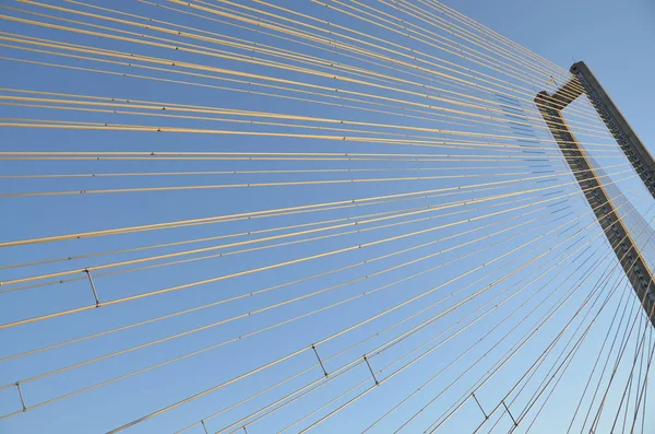 Moderne Hochbrücke Städtebauliches Konzept Hintergrund — Stockfoto