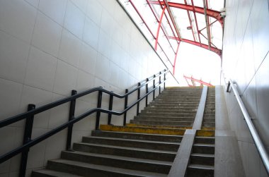 Yeraltı geçidi, mimari yapı çekimi