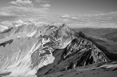 Dağların manzarası, doğa arkaplanı