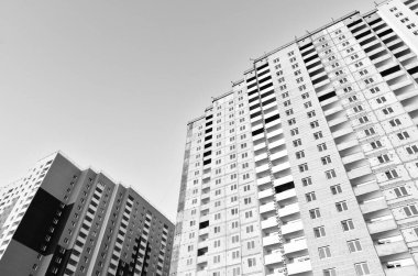 Şehirdeki modern binaların görünüşü