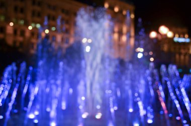 Bulanık soyut ışıklar gece şehrin arka planı