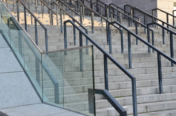 Escaliers Béton Avec Balustrades Métalliques Entrée Stade Olympique Kyiv — Photo