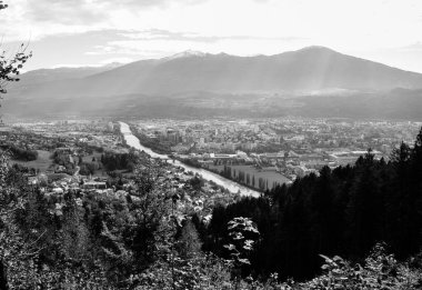 Dağların manzarası, doğa arkaplanı