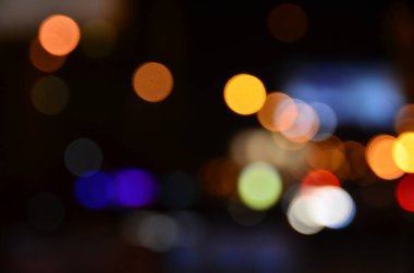 Bulanık soyut ışıklar gece şehrin arka planı