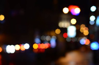 Bulanık soyut ışıklar gece şehrin arka planı