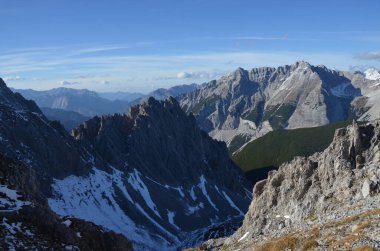 Dağların manzarası, doğa arkaplanı