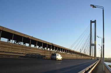 modern yüksek köprü, kentsel mimari kavramı