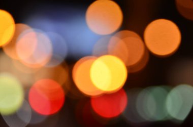 Bulanık soyut ışıklar gece şehrin arka planı