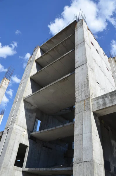 幾何学的な建築形状 — ストック写真