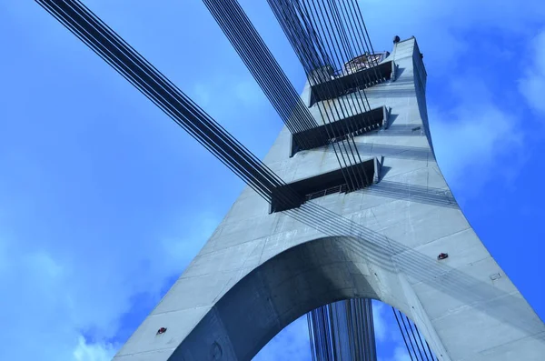 Moderna Ponte Alta Arquitetura Urbana Conceito Fundo — Fotografia de Stock