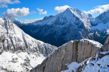 Alp manzarası, güzel dağlar.
