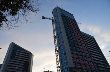 Arkaplanda mimari bina 3d illüstrasyon