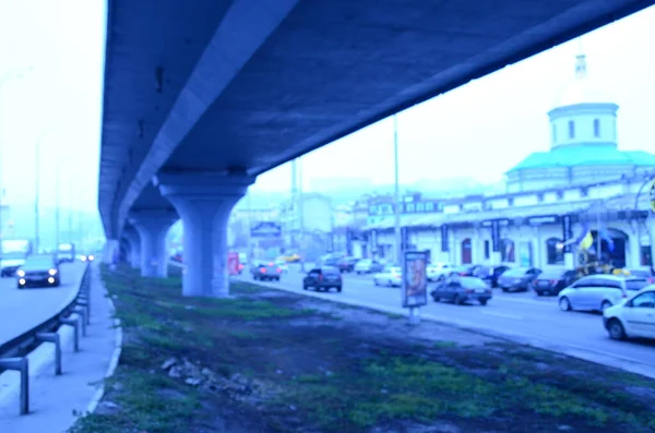 Tiro Desfocado Tráfego Rodoviário Kyiv Ucraniana — Fotografia de Stock