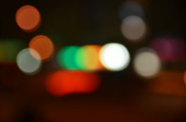 Bulanık soyut ışıklar gece şehrin arka planı