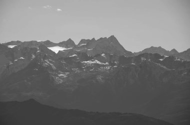 Dağların manzarası, doğa arkaplanı