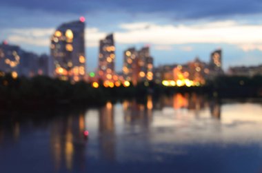 Bulanık şehir. Renkli soyut arkaplan