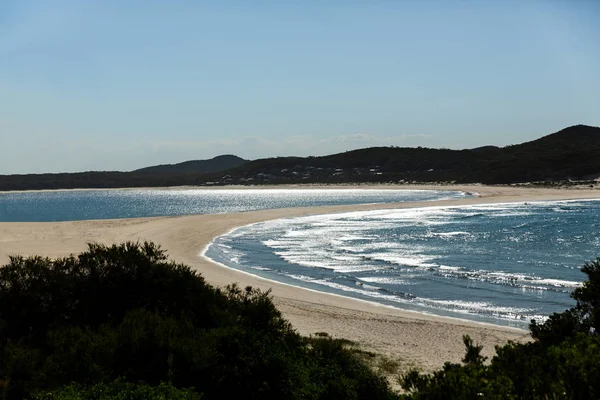 Doppelseitiger Strand Nelson Bay — Stockfoto