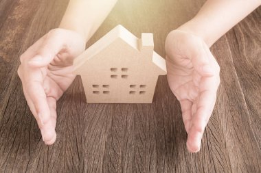 Asya Bayan el rüya güzel evim güzel aile ile