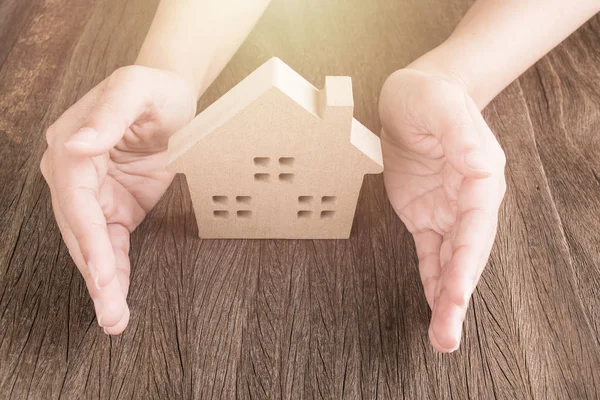 Asya Bayan el rüya güzel evim güzel aile ile