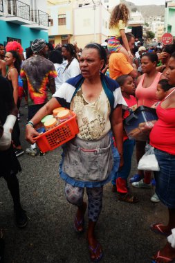 Mindelo, Sao Vicente Island, Cape Verde - Jan 5 2016: karnaval sokak satıcı