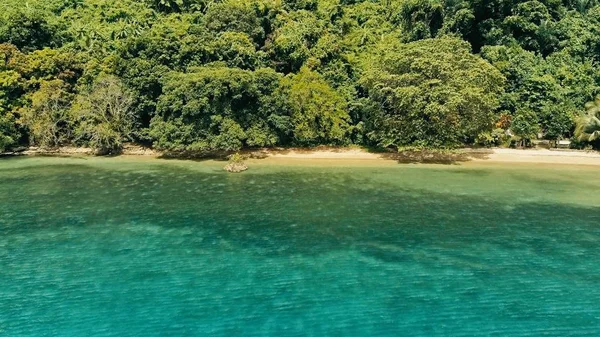 Calmada Relajante Imagen Dron Aéreo Una Hermosa Costa Marina Remota — Foto de Stock