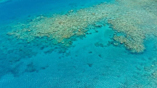 Deslumbrante Drone Aéreo Imagem Grande Recife Coral Canal Marinho Clima — Fotografia de Stock