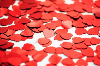 kırmızı kalp konfeti. Valentins daq kavramı