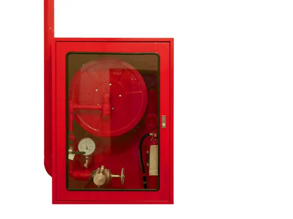 Mangueras Agua Incendio Equipos Extintores Gabinete Rojo Aislado Sobre Fondo —  Fotos de Stock