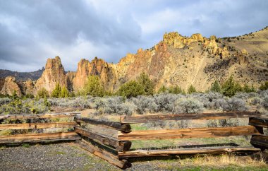 Smith Rock Eyalet Parkı