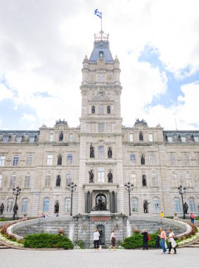 Quebec City Parlamento Binası