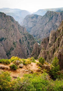 Gunnison Ulusal Parkı 'nın Kara Kanyonu