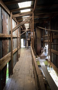 Oil Creek Eyalet Parkı