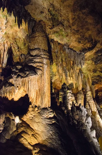 Luray Caverns Jungfräuliche Höhle — Stockfoto