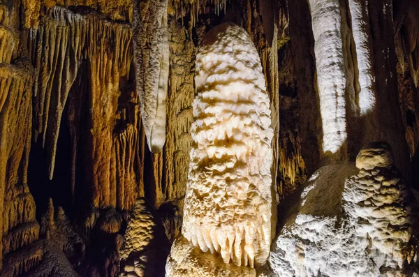 Luray Caverns Jungfräuliche Höhle — Stockfoto