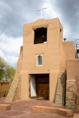 San Miguel misyonu, kilise