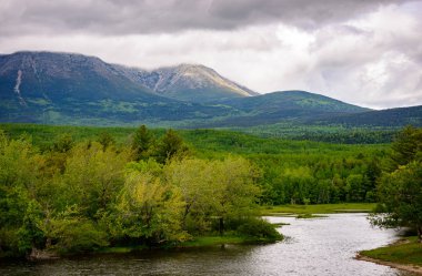 Maine Kuzey ormanlarına, Mount Katahdin