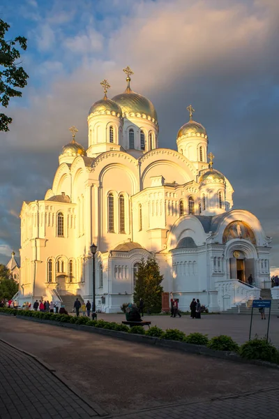 Diveevo Nizjnij Novgorod Region Ryssland Juni 2018 Pilgrimer Det Heliga — Stockfoto