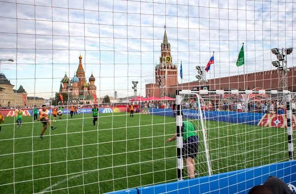 Kızıl Meydan, Moskova, Rusya - 07 Temmuz 2018: Park Meydanı ' nda Dünya Kupası FIFA 2018 Rusya'da bir fudball