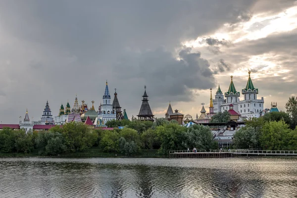 Vista Verano Del Kremlin Izmaylovsky Desde Finca Izmailovo —  Fotos de Stock
