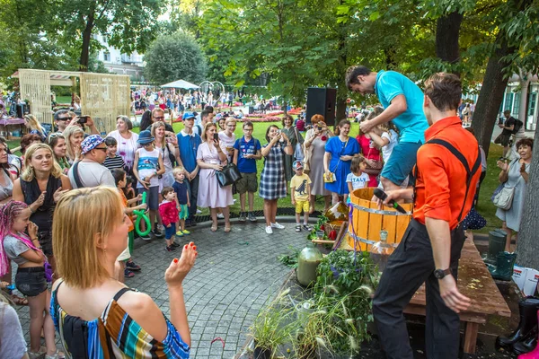 Moskou Rusland Juli 2018 Mensen Deelnemen Aan Wedstrijden Het Festival — Stockfoto