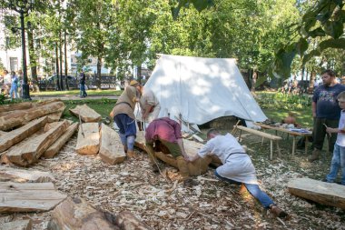 Moskova, Rusya - 17 Ağustos 2018: Eski Rusya 10.asır. festival kez ve dönemini Chistoprudny Bulvarı'nda