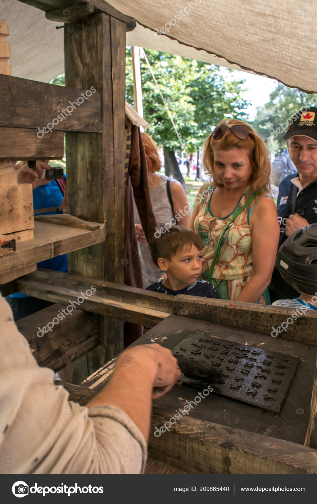 A question for Muscovites in Moscow there is a prestige market. What do you know about him A question for Muscovites in Moscow there is a prestige market. What do you know about him