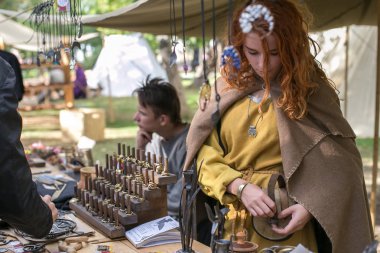 Moskova, Rusya - 22 Ağustos 2018: Eski Rusya 10.asır. festival kez ve dönemini Chistoprudny Bulvarı'nda