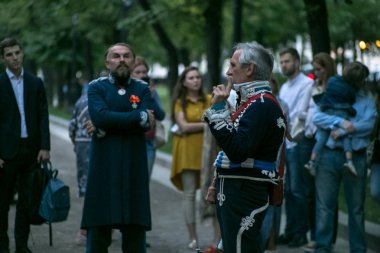 Moskova, Rusya - 20 Ağustos 2018: Paris, Vatanseverlik Savaşı 1812 Moskova'ya. Süvariler kez Festivali'nde ve dönemini Tverskoy Bulvarı'nda