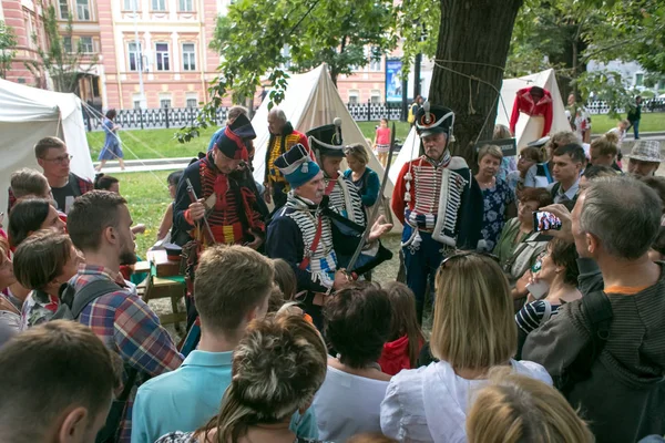 Moscú Rusia Agosto 2018 Moscú París Guerra Patriótica 1812 Hussars —  Fotos de Stock