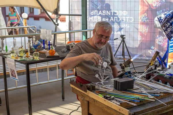 Moskau Russland August 2018 Menschen Beim Glasfestival Moskauer Glasfest Haus — Stockfoto