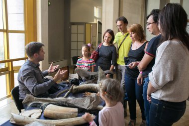 Moskova, Rusya - 22 Eylül 2018: Wow nasıl Bilim Festivali Rusya Bilimler Akademisi, okul için