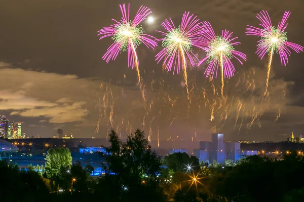 Moskou Rusland Serntabr 2018 Kleurrijke Enorme Vuurwerk Roei Kanaal Krylatskoe — Stockfoto